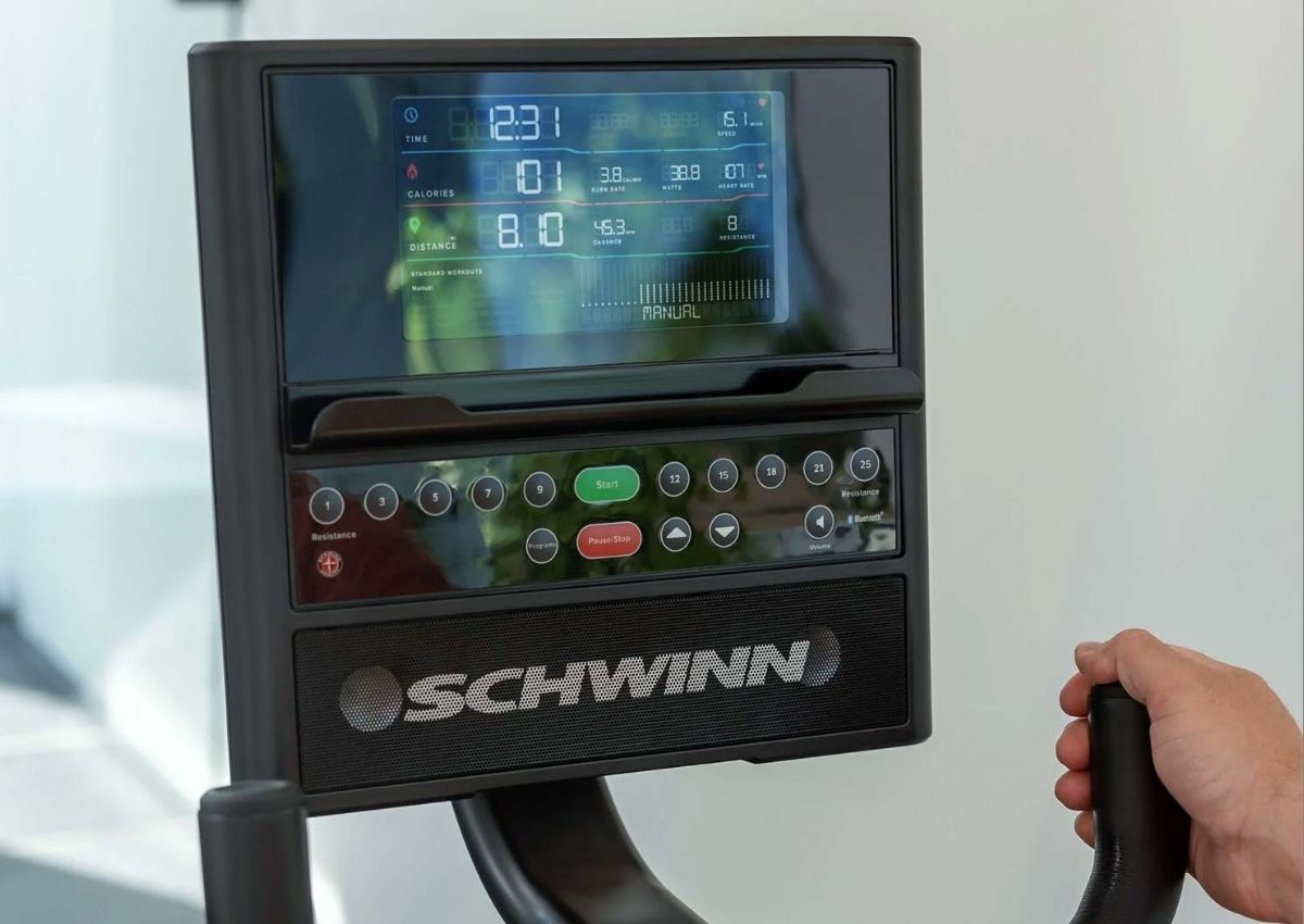 Detail displeja Schwinn 590R